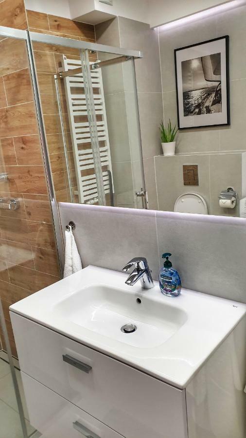 Marine Gardenia Seaside Apartment จีฟโนฟ ภายนอก รูปภาพ