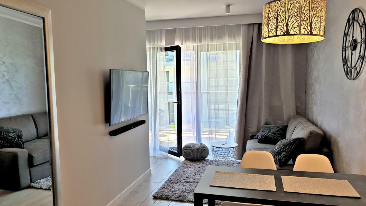 Marine Gardenia Seaside Apartment จีฟโนฟ ภายนอก รูปภาพ