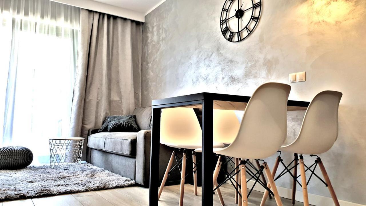 Marine Gardenia Seaside Apartment จีฟโนฟ ภายนอก รูปภาพ